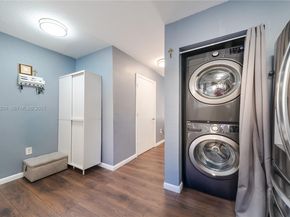 2040 NE 167th St 3128, North Miami Beach FL 33162