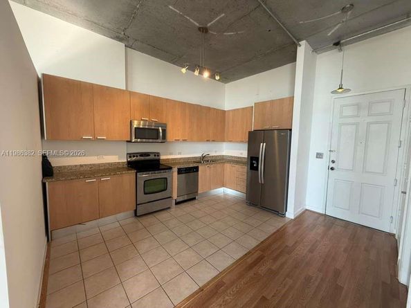 2100 Van Buren St 501, Hollywood FL 33020