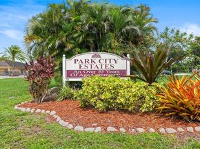 1800 SW 85th Ave, Davie FL 33324