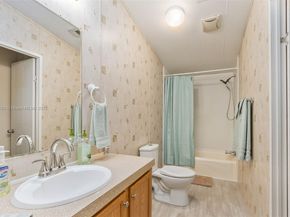 1800 SW 85th Ave, Davie FL 33324