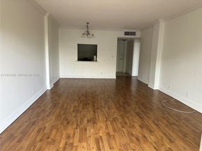 1455 N Treasure Dr 2C, North Bay Village FL 33141