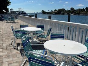 1455 N Treasure Dr 2C, North Bay Village FL 33141