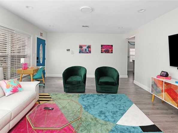 1535 Hollywood Blvd, Hollywood FL 33020