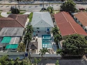 1535 Hollywood Blvd, Hollywood FL 33020