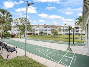 4805 NW 35th St 506, Lauderdale Lakes FL 33319