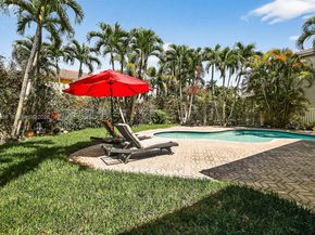 19151 N Hibiscus St, Weston FL 33332