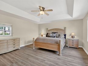 19151 N Hibiscus St, Weston FL 33332