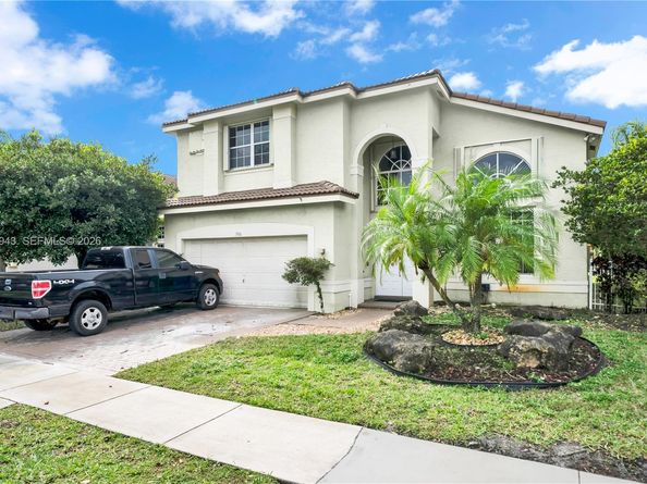 1916 SW 163rd Ave, Miramar FL 33027