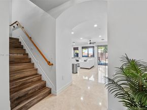 542 NE 17th Ave, Fort Lauderdale FL 33301