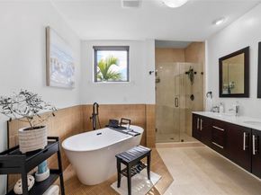 542 NE 17th Ave, Fort Lauderdale FL 33301