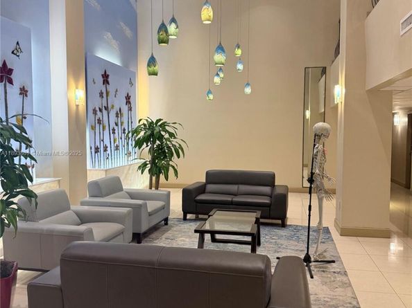 1201 S Ocean Dr 1609S, Hollywood FL 33019