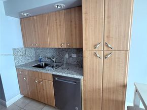 1201 S Ocean Dr 1609S, Hollywood FL 33019