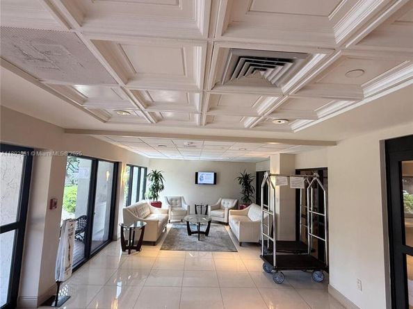 1201 S Ocean Dr 1609S, Hollywood FL 33019