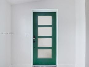 2215 Cleveland St, Hollywood FL 33020