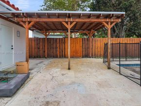 2215 Cleveland St, Hollywood FL 33020