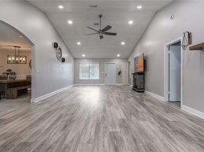 11710 NW 41st St, Sunrise FL 33323