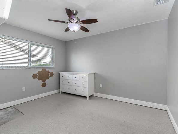 11710 NW 41st St, Sunrise FL 33323