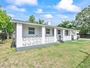 1101 NW 40th St, Miami FL 33127