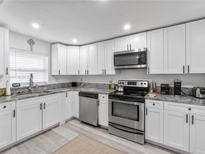 1101 NW 40th St, Miami FL 33127