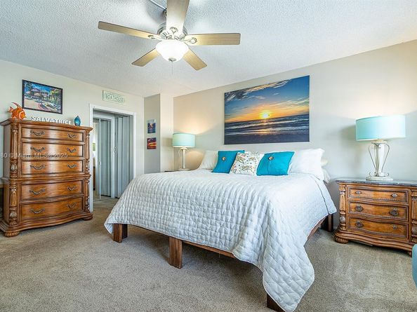 121 Golden Isles Dr 201, Hallandale Beach FL 33009