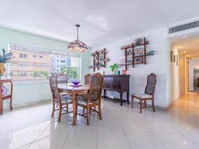 121 Golden Isles Dr 201, Hallandale Beach FL 33009