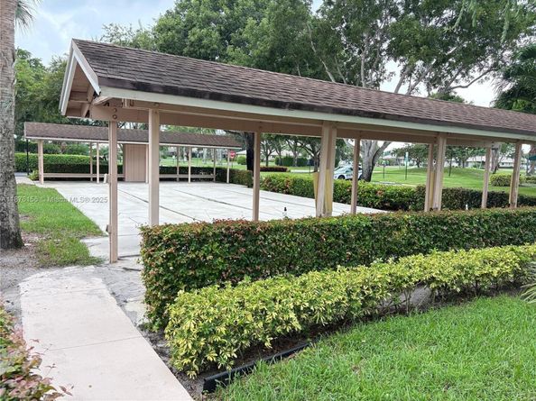 8957 Meadowlark Way, Boca Raton FL 33496