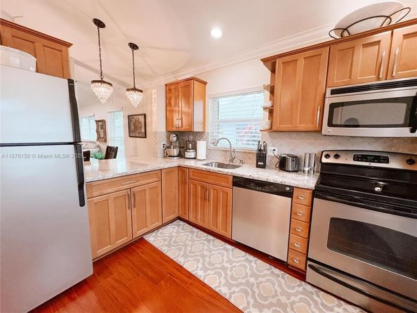 8957 Meadowlark Way, Boca Raton FL 33496