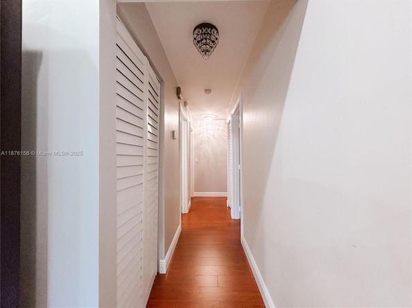 8957 Meadowlark Way, Boca Raton FL 33496
