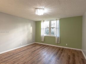 4133 S Carambola Cir S G203, Coconut Creek FL 33066