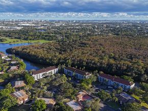 4133 S Carambola Cir S G203, Coconut Creek FL 33066