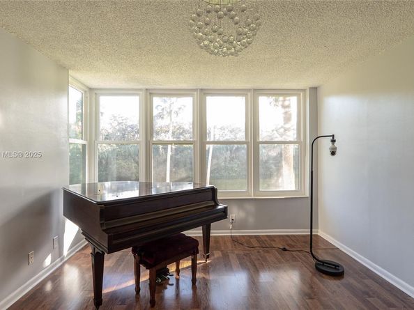 4133 S Carambola Cir S G203, Coconut Creek FL 33066