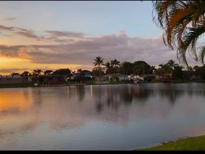 1666 NW 113th Way, Pembroke Pines FL 33026