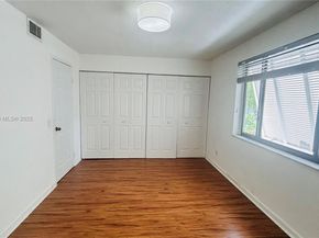1666 NW 113th Way, Pembroke Pines FL 33026