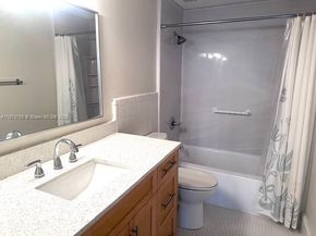 1700 NE 105th St 505, Miami Shores FL 33138