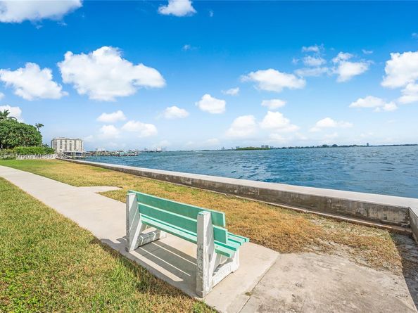 1700 NE 105th St 505, Miami Shores FL 33138