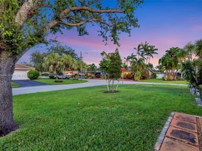 5555 NE 20th Ter, Fort Lauderdale FL 33308