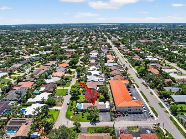 5555 NE 20th Ter, Fort Lauderdale FL 33308