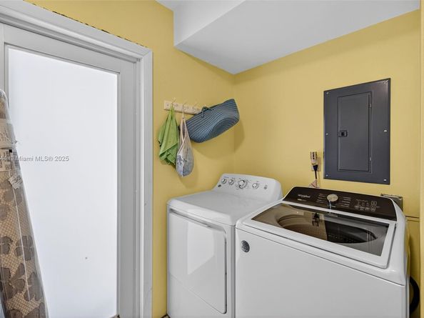 5555 NE 20th Ter, Fort Lauderdale FL 33308