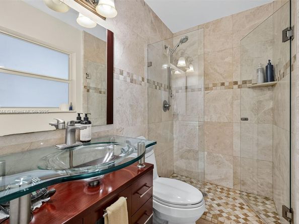 5555 NE 20th Ter, Fort Lauderdale FL 33308