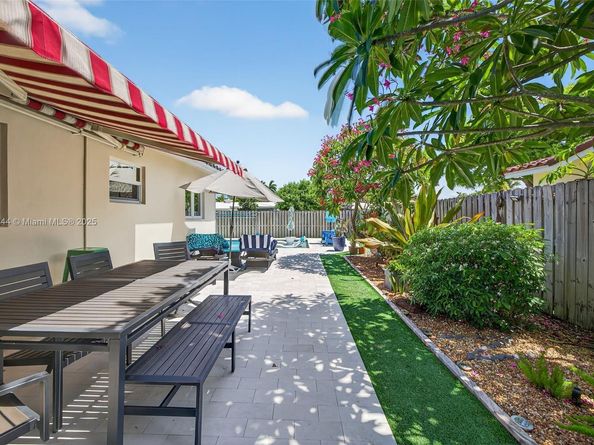 5555 NE 20th Ter, Fort Lauderdale FL 33308