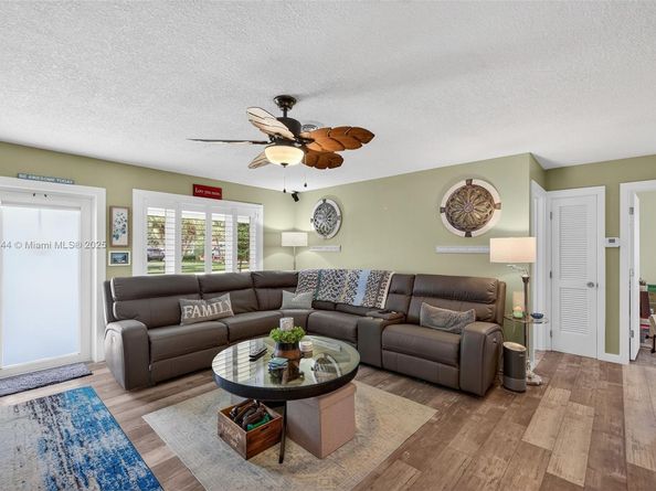 5555 NE 20th Ter, Fort Lauderdale FL 33308