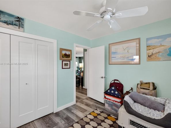 5555 NE 20th Ter, Fort Lauderdale FL 33308