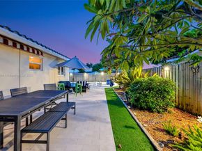 5555 NE 20th Ter, Fort Lauderdale FL 33308