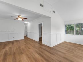 1621 NW 55th St, Miami FL 33142