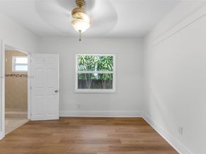 1621 NW 55th St, Miami FL 33142