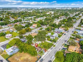 1621 NW 55th St, Miami FL 33142