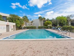 8075 SW 107th Ave 221, Miami FL 33173