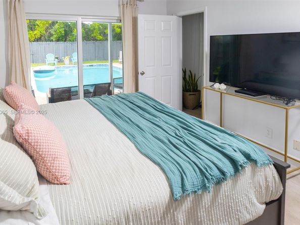 107 Winged Foot Ln, Boca Raton FL 33431