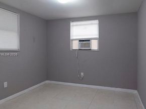 2378 NW 60th St, Miami FL 33142