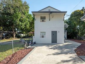 2378 NW 60th St, Miami FL 33142